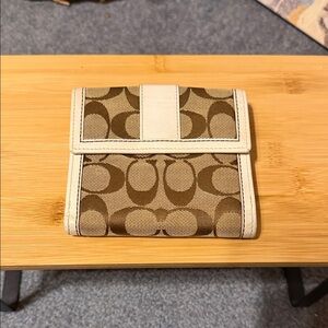 Coach Tan Signature Canvas Bifold Wallet with Chalk Trim